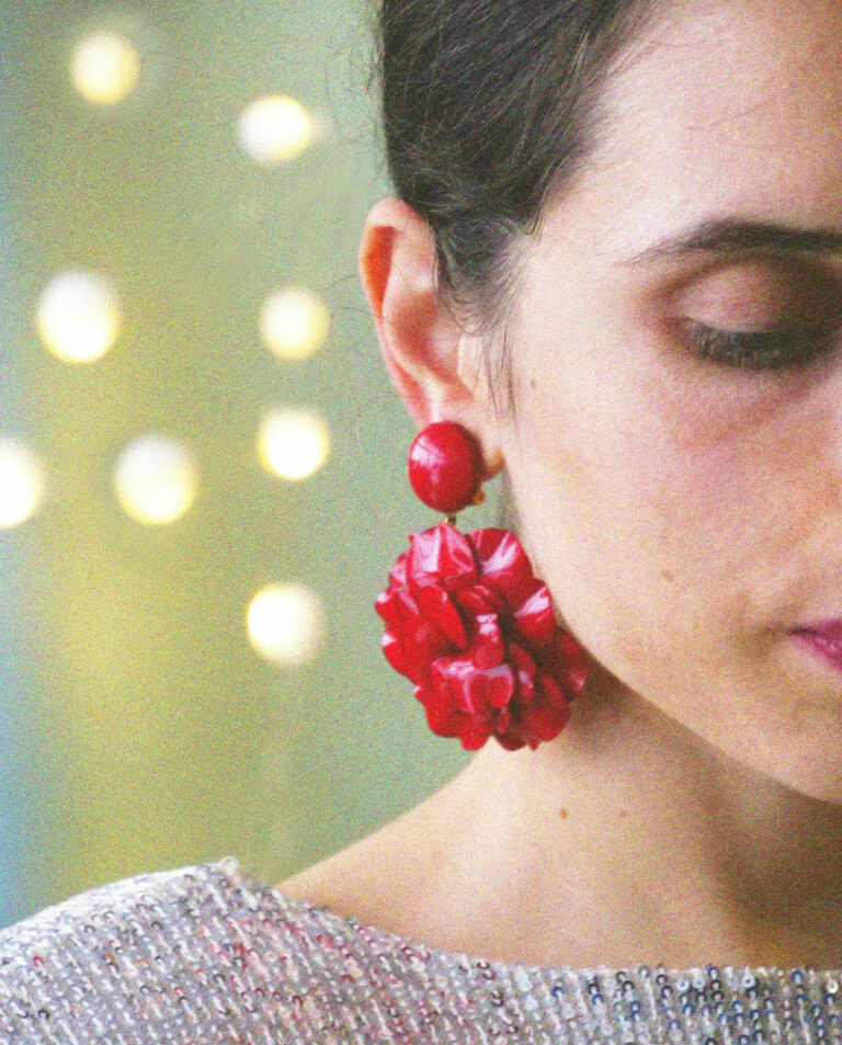 Maxi boucles d'oreilles Géranium pendantes  Des boucles d'oreilles  originales par Ciléa Paris - Ciléa