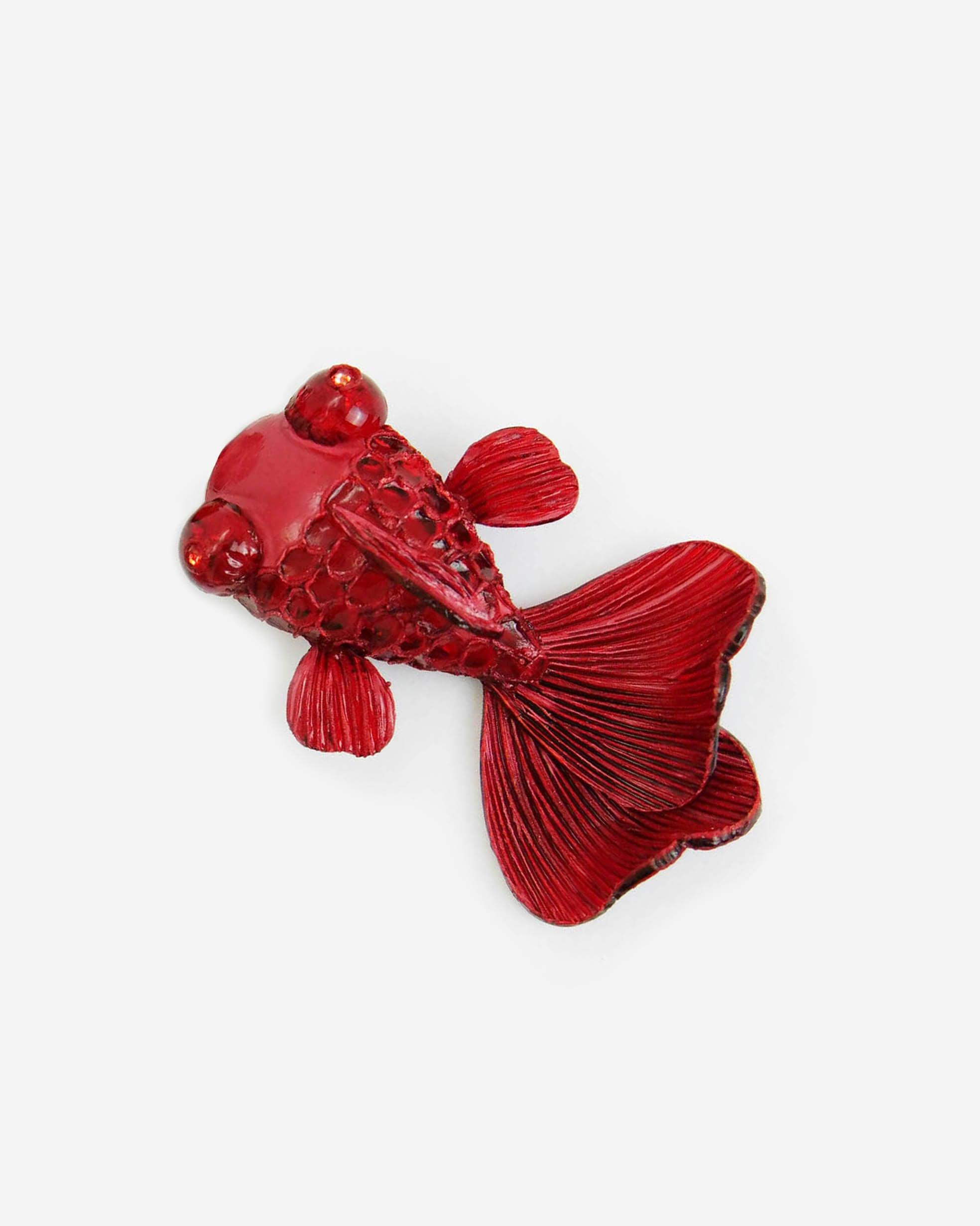 Broche koi rouge inspirée de la culture japonaise 