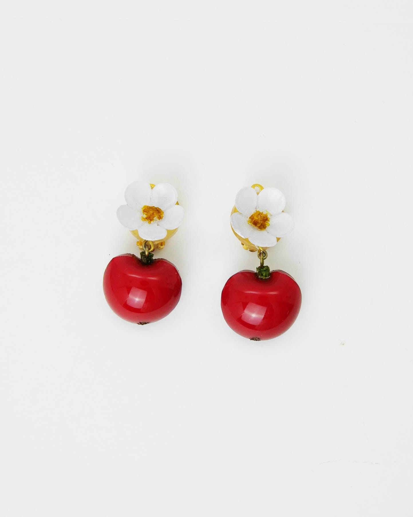 Boucles d'oreilles pommes rouges et fleuries all-groups