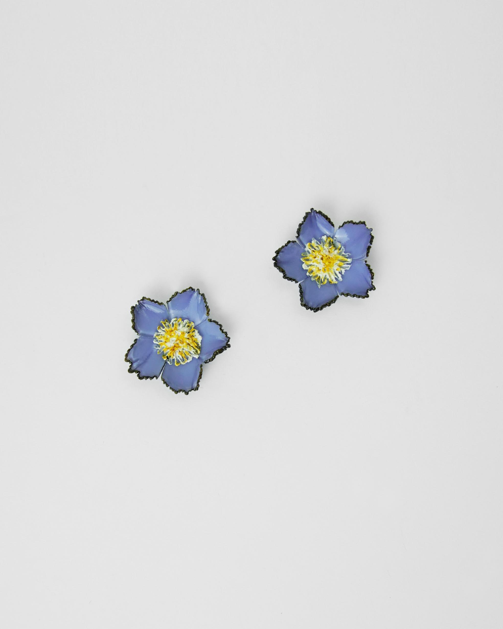 Boucle d'oreilles bleues en forme de fleurs