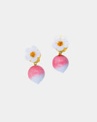 boucles d'oreilles radis avec petites fleurs blanches 