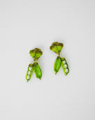 Boucles d'oreilles pendantes vertes en forme de petits pois 