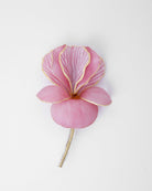 broche rose pastel et pétales effet velours  