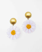 Boucles d'oreilles pendantes en forme de marguerite avec un cabochon en or 