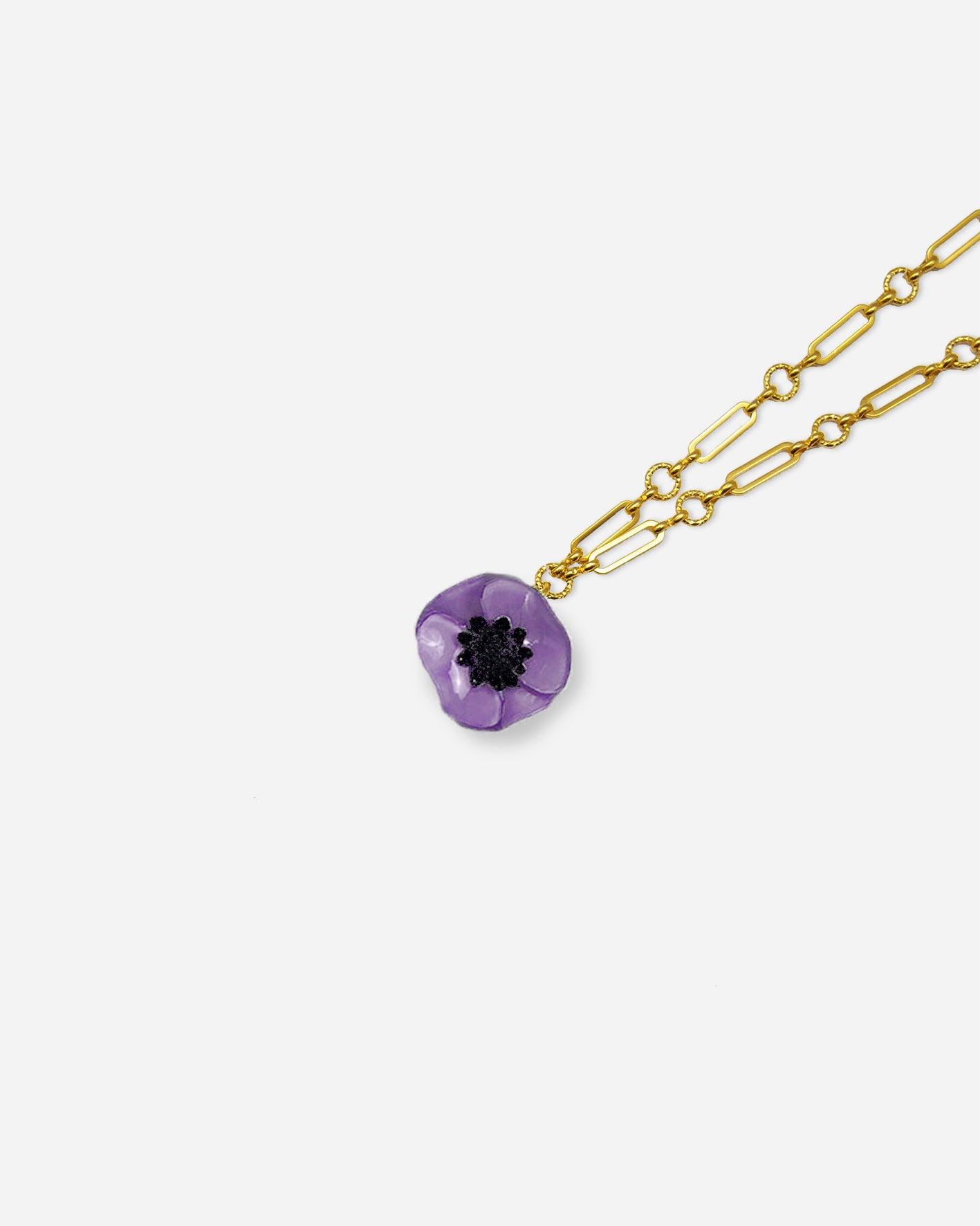 Petit pendentif anemone violet chaine or 